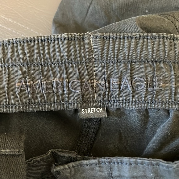 NWT American Eagle Black Cargo Jogger Pants size 4 - Picture 5 of 6